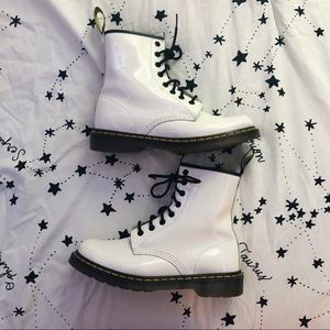 White Doc Martens Boots in ‘1460 W’ Style